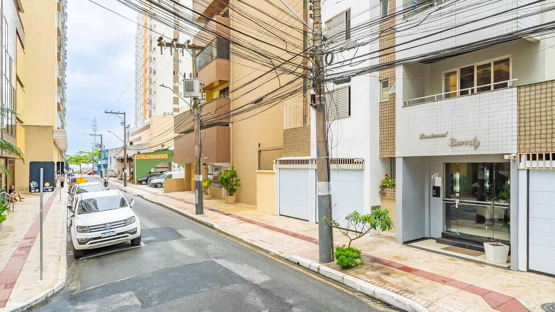 Apto Centro Bc C/ Vista Lateral Mar Erz0502 Balneário Camboriú شقة